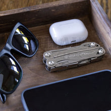 Charger l'image dans la galerie, Leatherman Wingman Pinces Multi-Fonctions