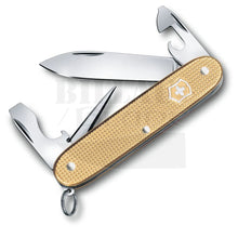 Charger l'image dans la galerie, Victorinox Pioneer Alox Gold Limited Edition 2019 Couteaux Suisses Modèles Classiques