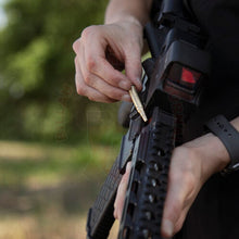 Charger l'image dans la galerie, Cartouche Laser De Réglage Optique Sightmark Accudot .223 Systèmes Optiques