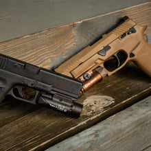 Charger l'image dans la galerie, Lampe Olight Pl-3 Valkyrie Tan Lampes