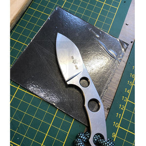 Fabrication Sur Mesure Etui Kydex Carbone Pour Couteau Skinner Anso Kydex