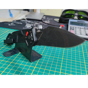 Fabrication Sur Mesure Support Couteau Artisanal Vieillissement Patine & Gravure Laser Découpe