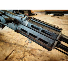 Charger l&#39;image dans la galerie, Garde-Main Polymère TR-1 Upgrade AK RAILOK pour AK47/74 Gardes-mains