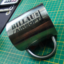 Charger l&#39;image dans la galerie, Gravure Laser Mugs Inox Thème Les Scorpions Noirs &amp; Billau Airsoft Découpe