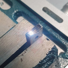 Charger l&#39;image dans la galerie, Gravure Laser Profonde &amp; Négative Pour Pince De Sertissage Plombages Officiels Découpe