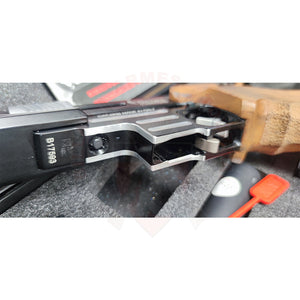 Gravure Laser Rectification Griffes Profondes Sur Pistolet Match Pardini Sp22 & Découpe