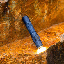 Charger l&#39;image dans la galerie, Lampe Olight Warrior Ultra Navy Blue Lampes