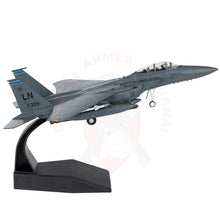 Charger l&#39;image dans la galerie, Maquette de collection métal Avion F-15E Echelle 1:100 Maquettes de collection
