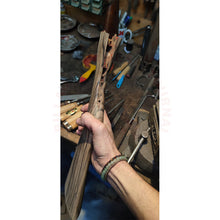Charger l'image dans la galerie, Montage À Bois Complet Hors Masse Dune Crosse Sur Mesure Pour Fusil De Chasse Juxtaposé