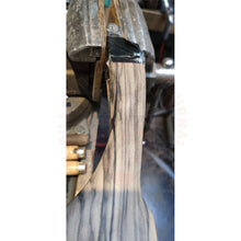 Charger l'image dans la galerie, Montage À Bois Complet Hors Masse Dune Crosse Sur Mesure Pour Fusil De Chasse Juxtaposé