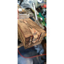 Charger l'image dans la galerie, Montage À Bois Complet Hors Masse Dune Crosse Sur Mesure Pour Fusil De Chasse Juxtaposé