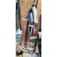 Charger l'image dans la galerie, Montage À Bois Complet Hors Masse Dune Crosse Sur Mesure Pour Fusil De Chasse Juxtaposé