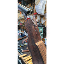 Charger l'image dans la galerie, Montage À Bois Complet Hors Masse Dune Crosse Sur Mesure Pour Fusil De Chasse Juxtaposé