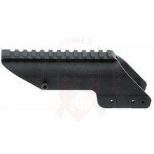 Charger l'image dans la galerie, Montage Picatinny + Porte-Cartouches UTG Pour Fusil à Pompe Mossberg 500 / 590 / Maverick 88 Noir Rails