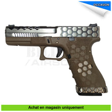 Charger l'image dans la galerie, Pistolet GBB AW Custom Glock 17 Hexcut Tan/Stainless - répliques de poing airsoft GBB