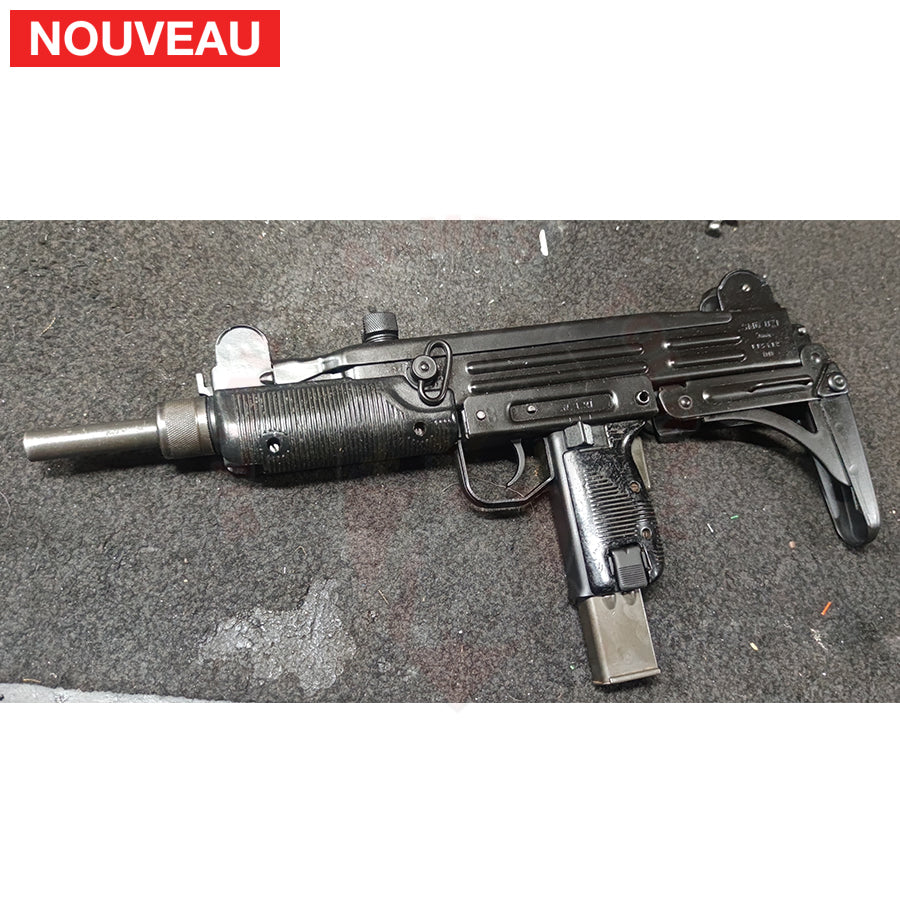 Traitement peinture céramique Cerakote Armor Black Mat sur IMI UZI 9mm en conservant une patine afin de ne pas faire