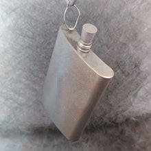 Charger l&#39;image dans la galerie, Traitement Peinture Céramique Cerakote Burnt Bronze + Gravure Laser Légère Sur Flasque À Alcool