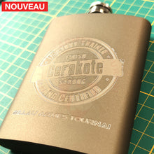 Charger l&#39;image dans la galerie, Traitement Peinture Céramique Cerakote Burnt Bronze + Gravure Laser Légère Sur Flasque À Alcool