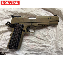 Charger l&#39;image dans la galerie, Traitement peinture céramique Cerakote Magpul FDE sur un pistolet Schmeisser Hugo dont la finition d’origine a commencé