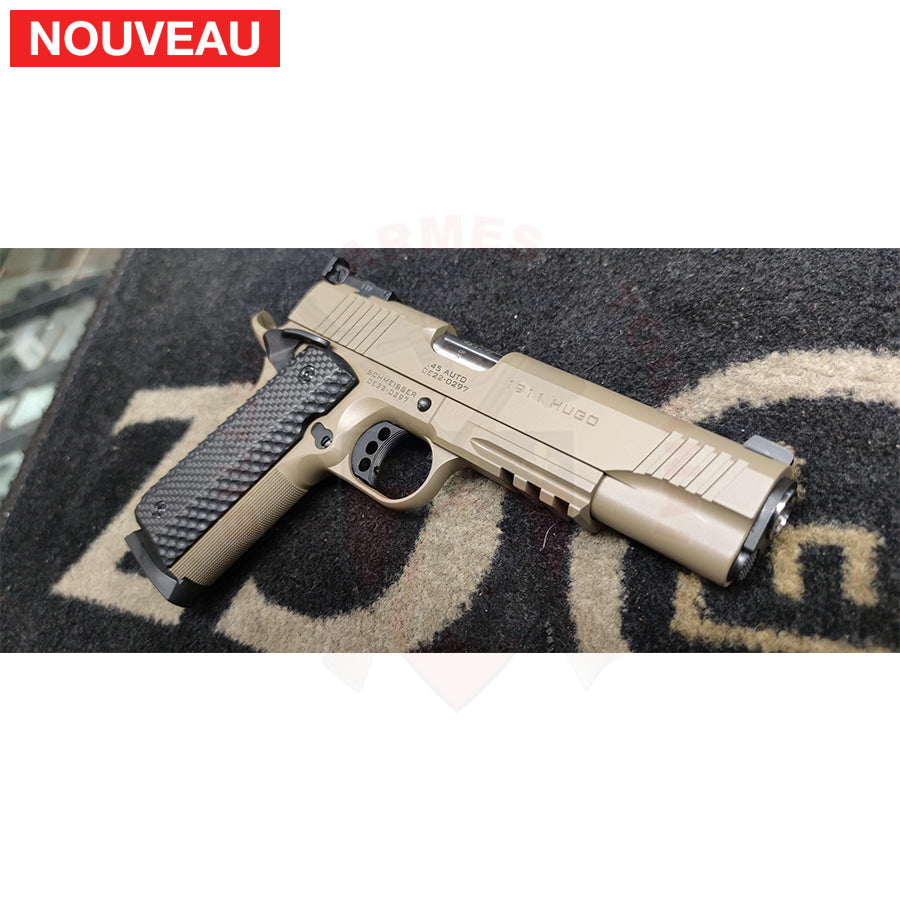Traitement peinture céramique Cerakote Magpul FDE sur un pistolet Schmeisser Hugo dont la finition d’origine a commencé
