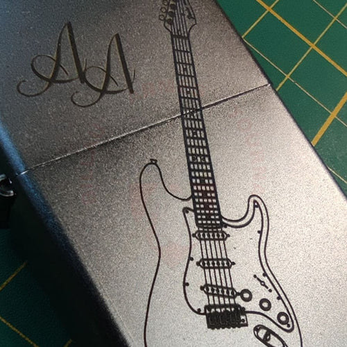 Gravure Laser Zippo Fender & Découpe